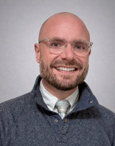 Dennis Kearney Headshot